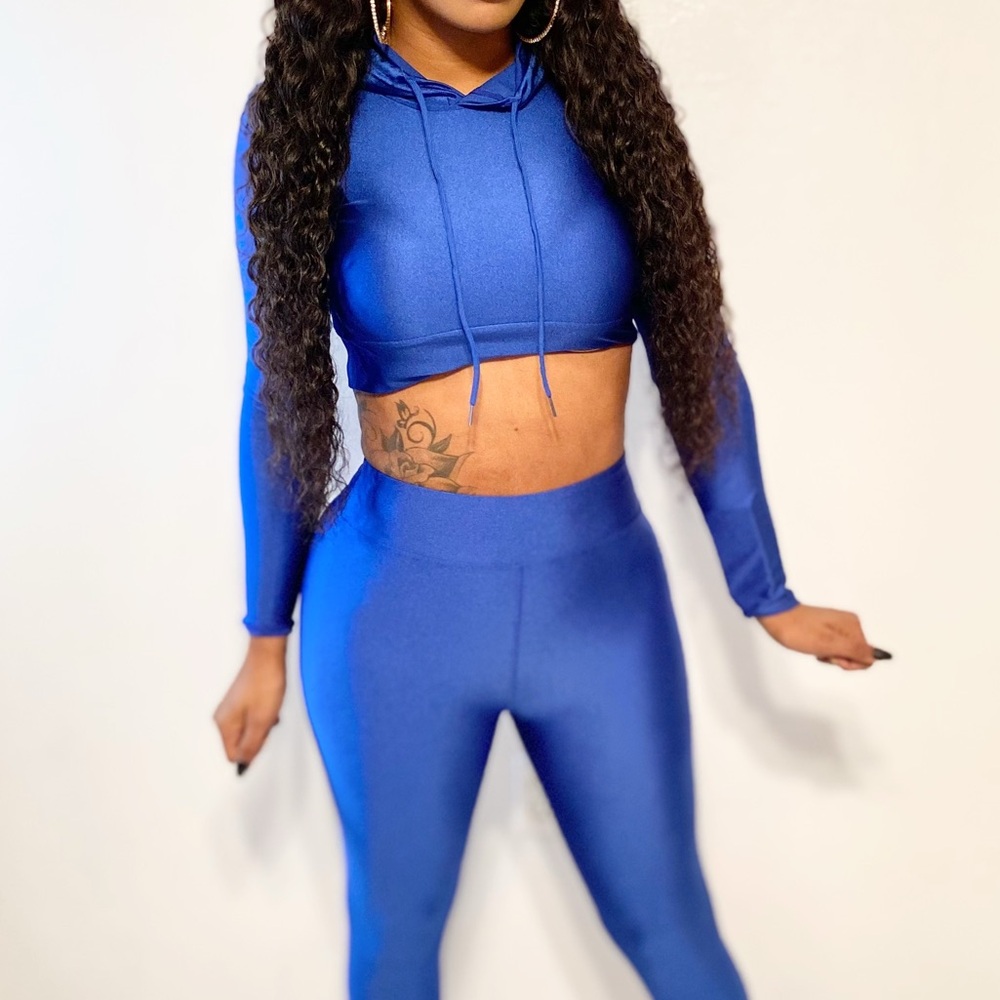 Vibrant Blue Women's Leggings With Vibrant Blue Top (Brand New) 2 Piece Set